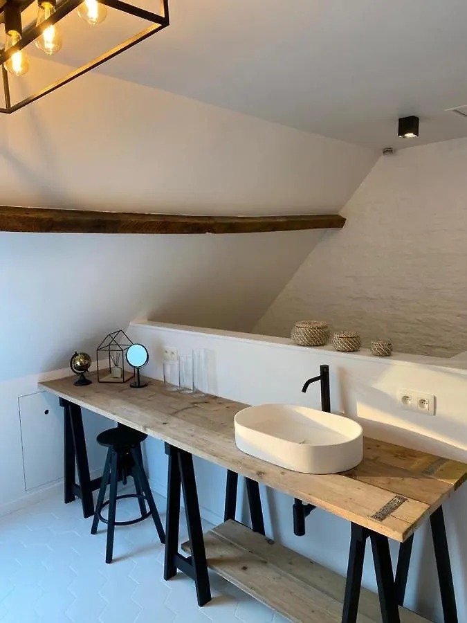 B. Brugge Bed and Breakfast 0*, Brygge
