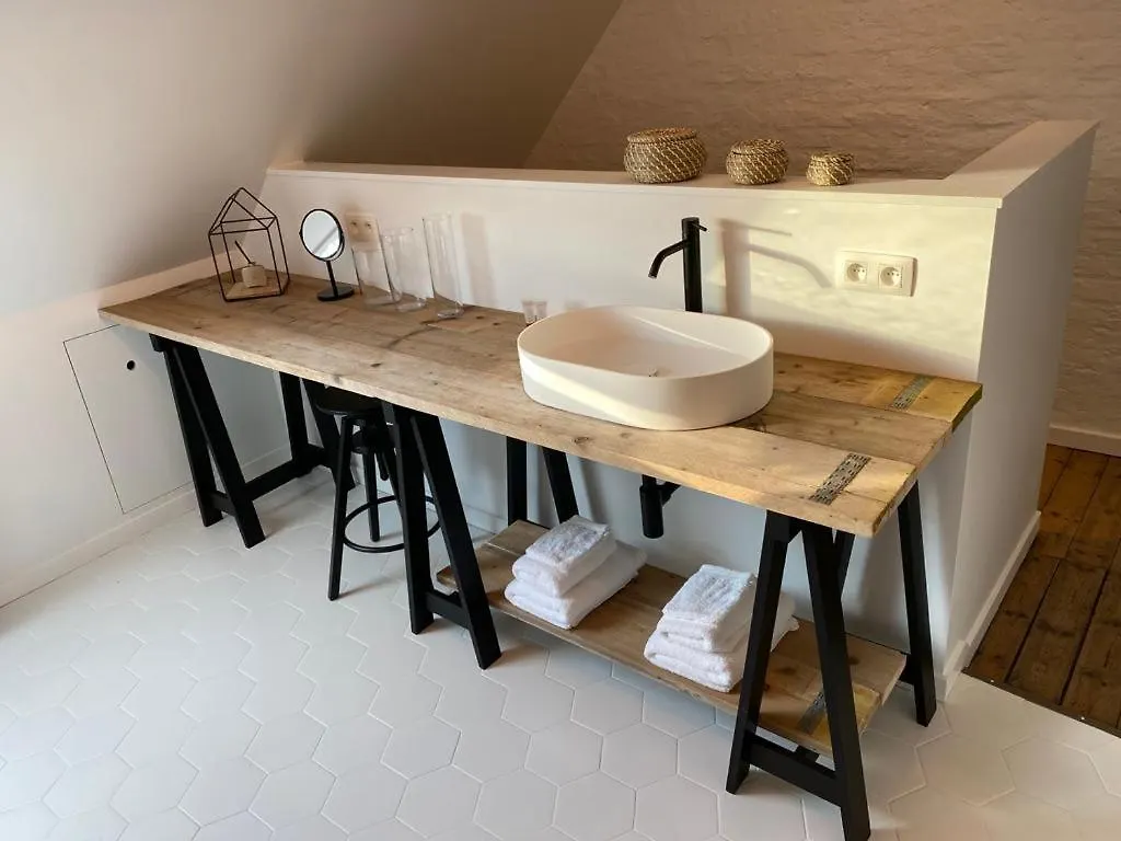 B. Brugge Bed & Breakfast 0*, Bruges Belgium